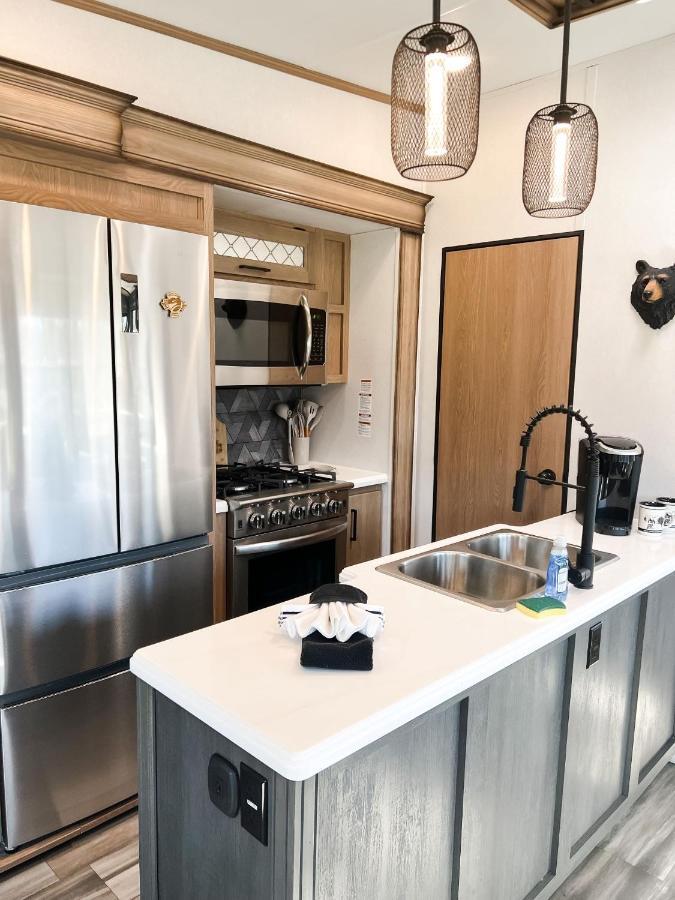 Pigeon Forge Landing Rv Resort Extérieur photo